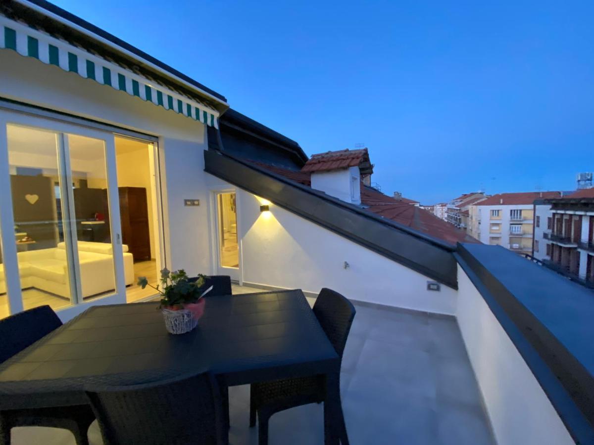 A Cuneo In Terrazza Exteriör bild